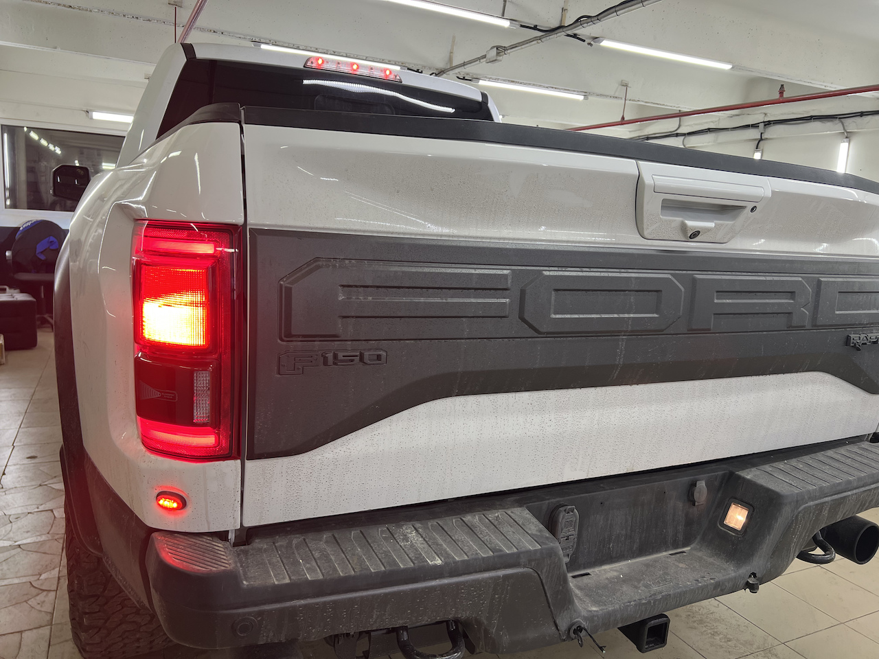 Ford F150 Raptor 1
